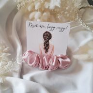   Scrunchie-s ajándék kártya kérhető egyedi felirattal, bármilyen színben