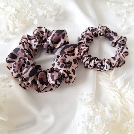 Leopárdmintás scrunchie - választható méret 