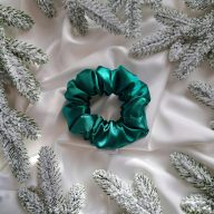 Zöld szatén scrunchie - választható méret